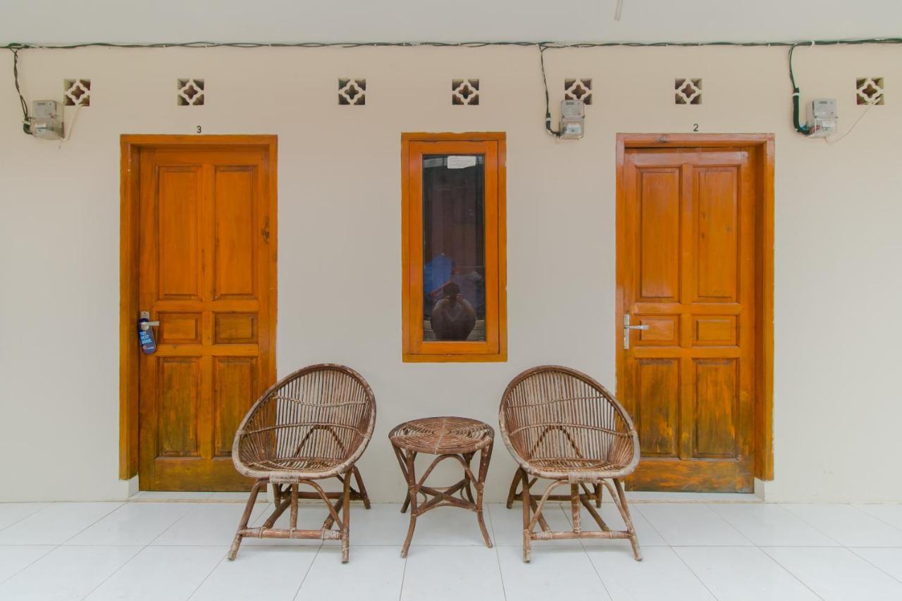Ayu Homestay Syariah Sukabumi Exterior foto